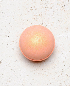 Guava + Goji Berry Moisturizing Bath Bomb